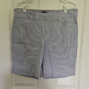Hilary Radley Blue and White Bermuda Shorts Seersucker Style